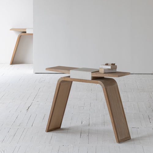 Tsukimi Console Table