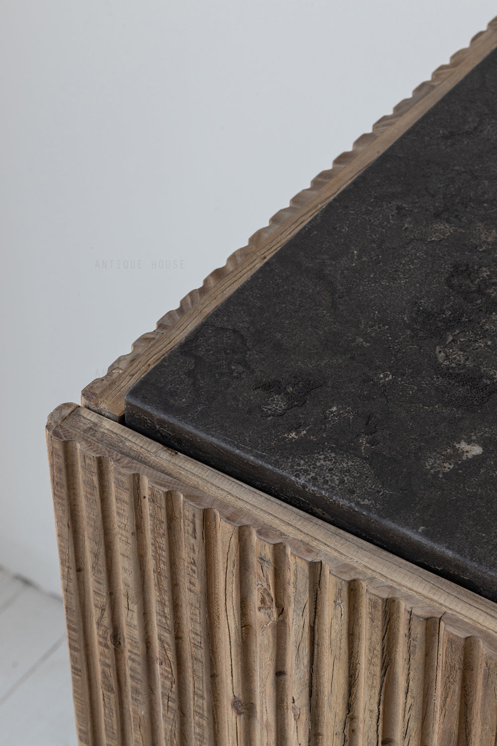 Scandinavia Console Table