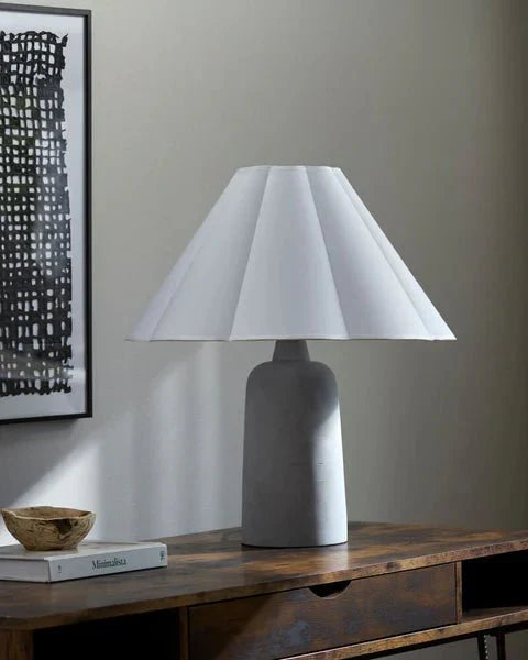 Hadid Concrete Table Lamp - ME & Décor