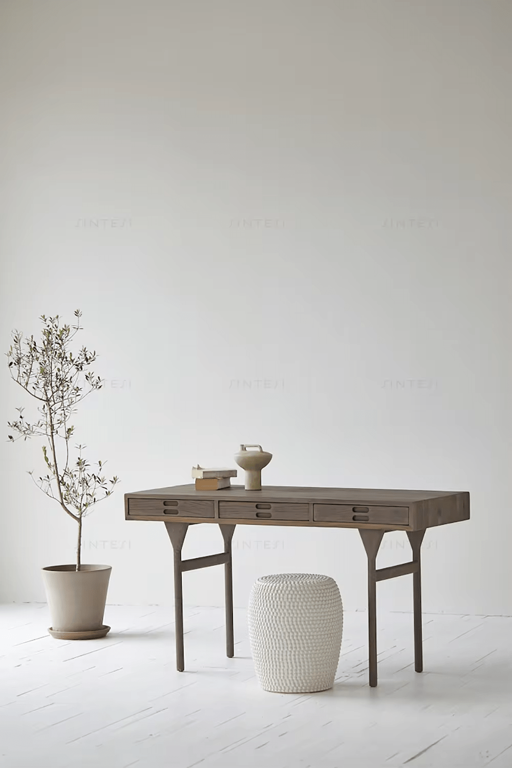 Nordic Haven Console Table - ME & Décor