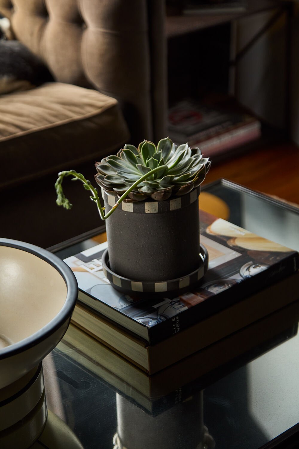 Onyx Pot & Saucer - ME & Décor