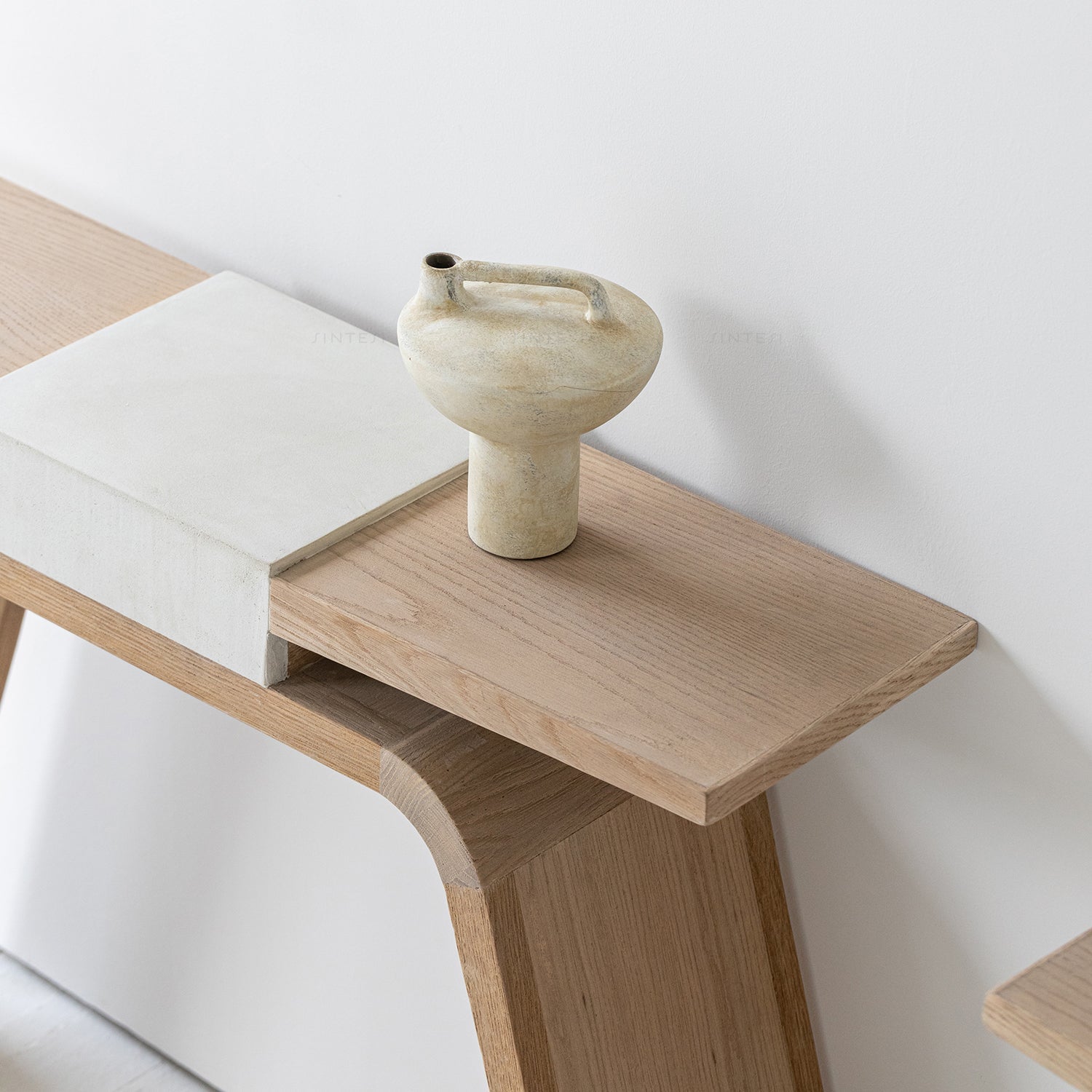 Tsukimi Console Table - ME & Décor