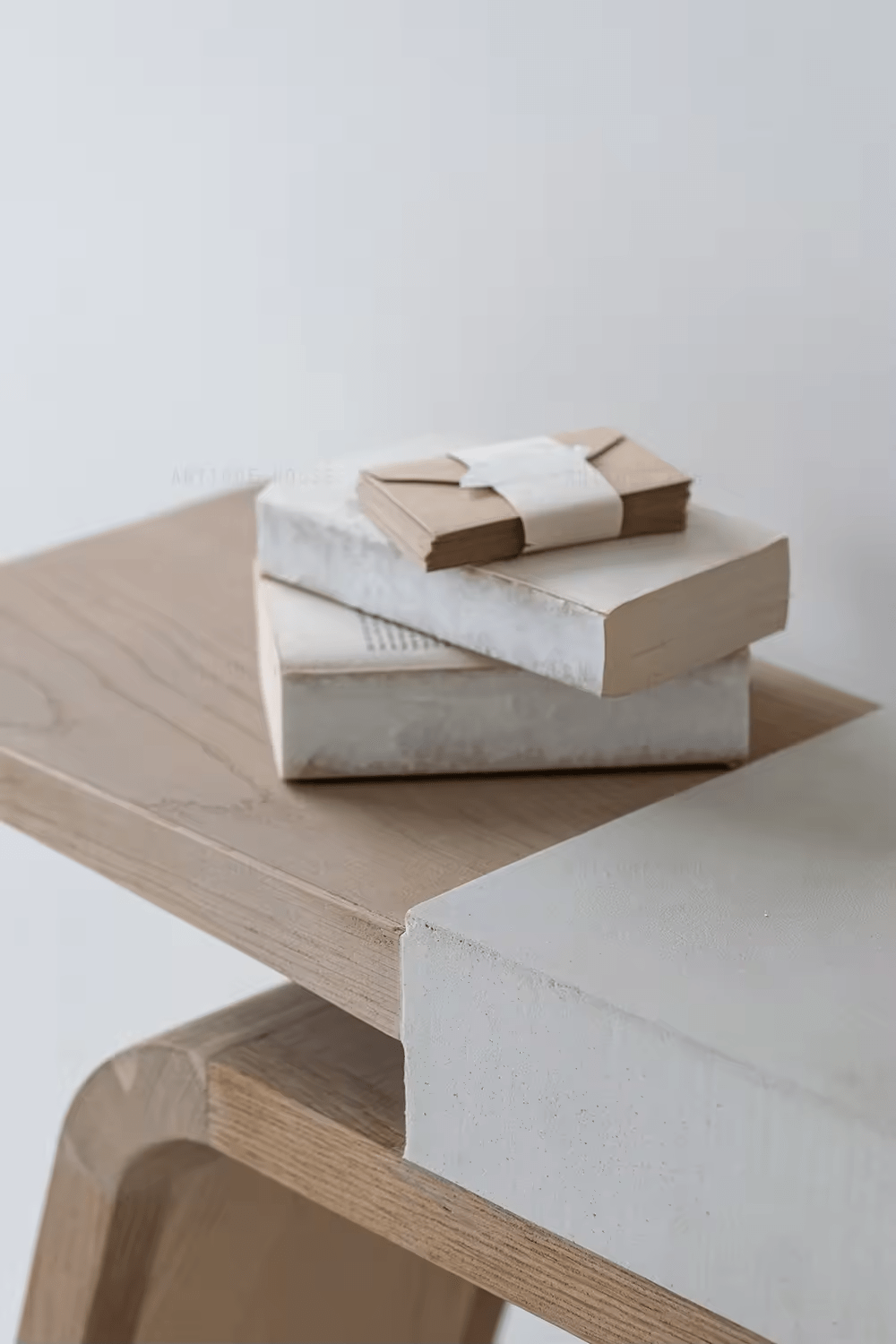 Tsukimi Console Table - ME & Décor