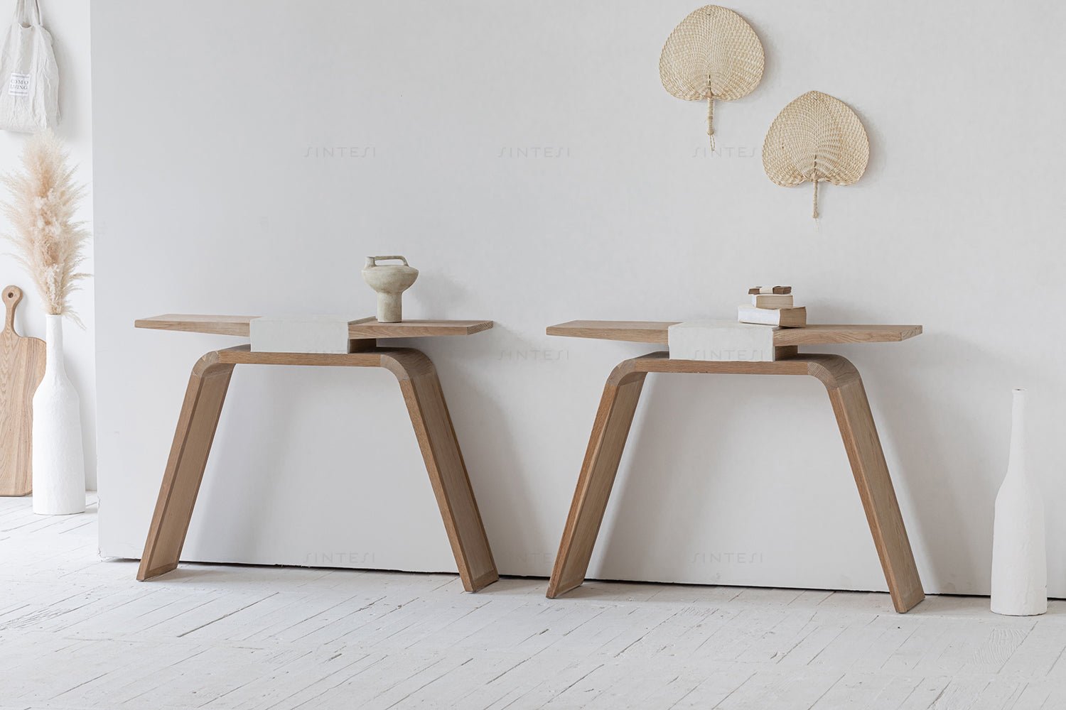 Tsukimi Console Table - ME & Décor